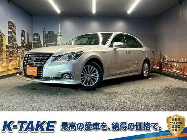 2016 Toyota Crown