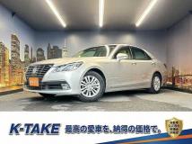 2013 Toyota Crown