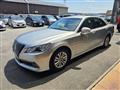2014 Toyota Crown