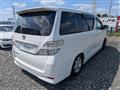 2011 Toyota Vellfire