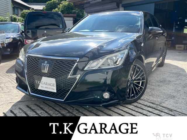 2013 Toyota Crown Athlete Series