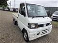 2010 Nissan Clipper Truck