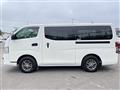 2021 Nissan NV350 Caravan