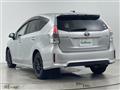 2011 Toyota PRIUS α