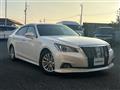 2015 Toyota Crown Hybrid