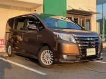2016 Toyota Noah