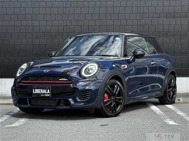 2019 BMW MINI