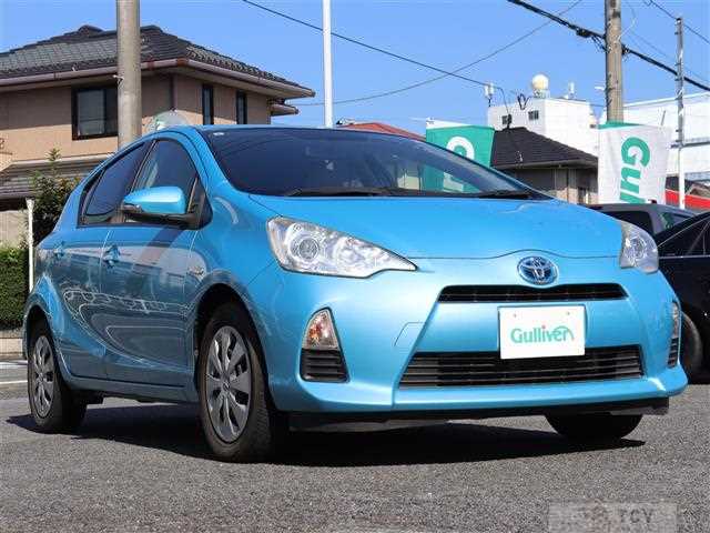 2013 Toyota AQUA