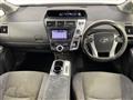 2012 Toyota PRIUS α
