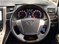 2013 Toyota Alphard
