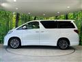 2014 Toyota Alphard