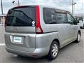 2009 Nissan Serena