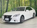 2013 Toyota Crown Hybrid