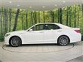 2013 Toyota Crown Hybrid