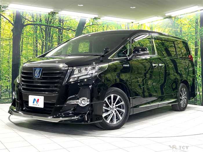 2016 Toyota Alphard Hybrid