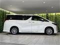 2022 Toyota Alphard Hybrid