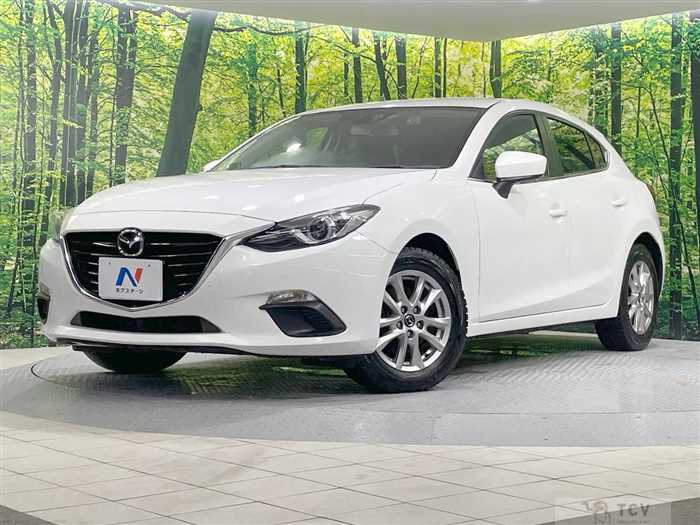 2015 Mazda Axela Sport