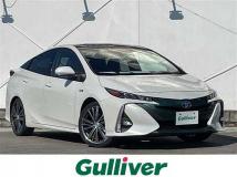 2017 Toyota Prius PHV
