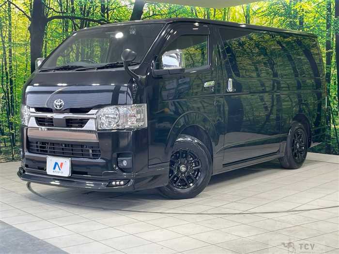 2022 Toyota Hiace Van