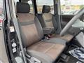 2011 Nissan ROOX