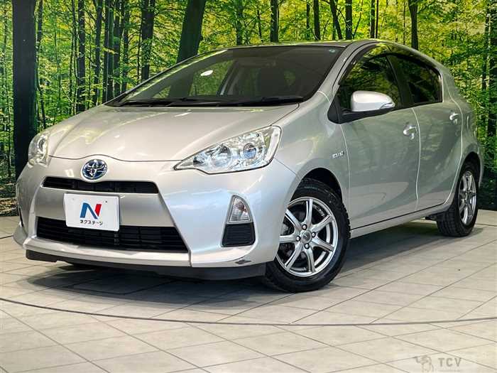 2013 Toyota AQUA