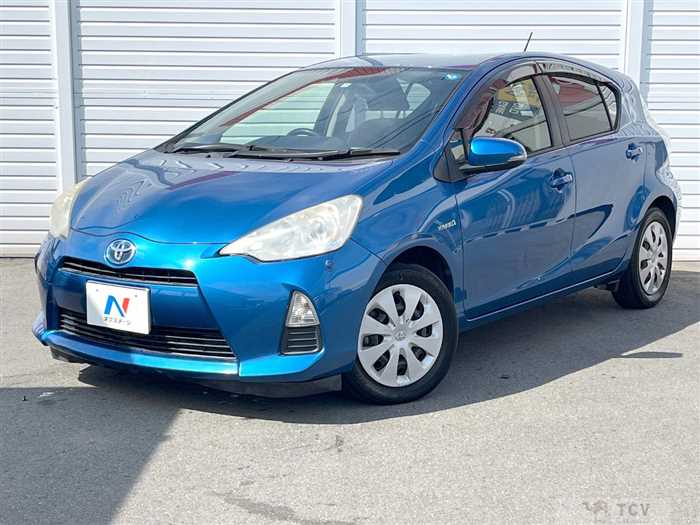 2013 Toyota AQUA