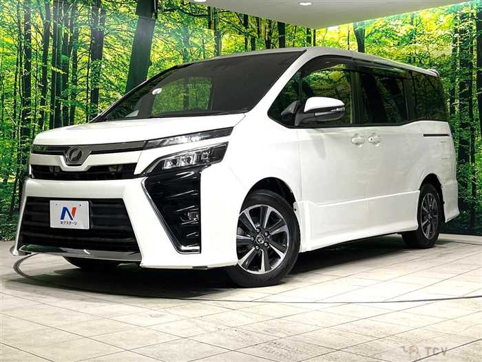 2017 Toyota Voxy