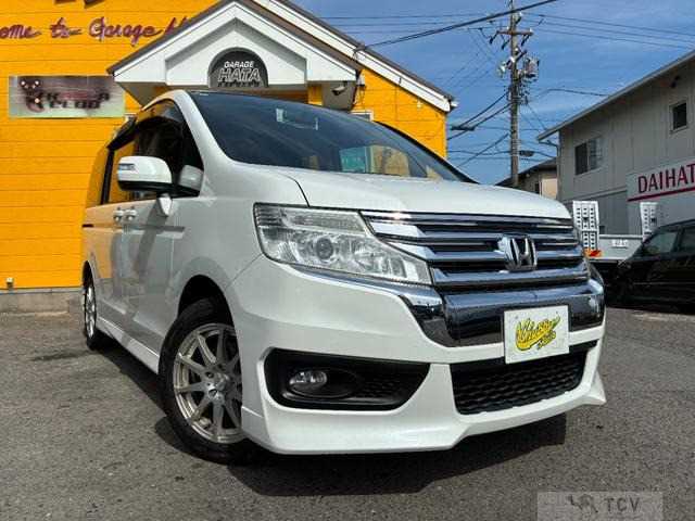 2013 Honda Step WGN