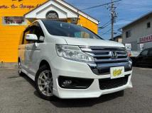 2013 Honda Step WGN