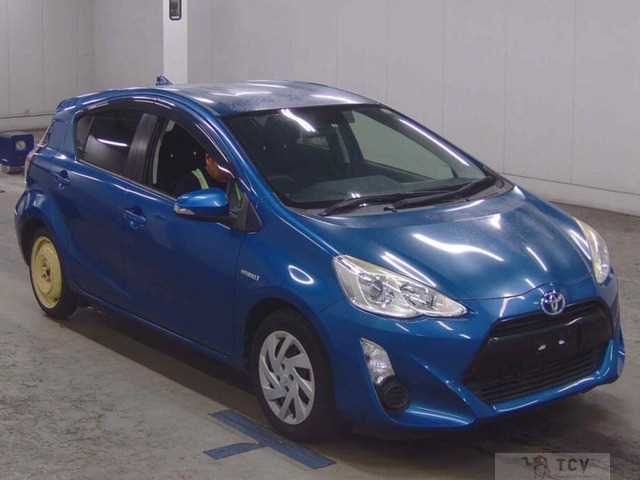 2015 Toyota AQUA
