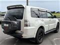 2011 Mitsubishi Pajero