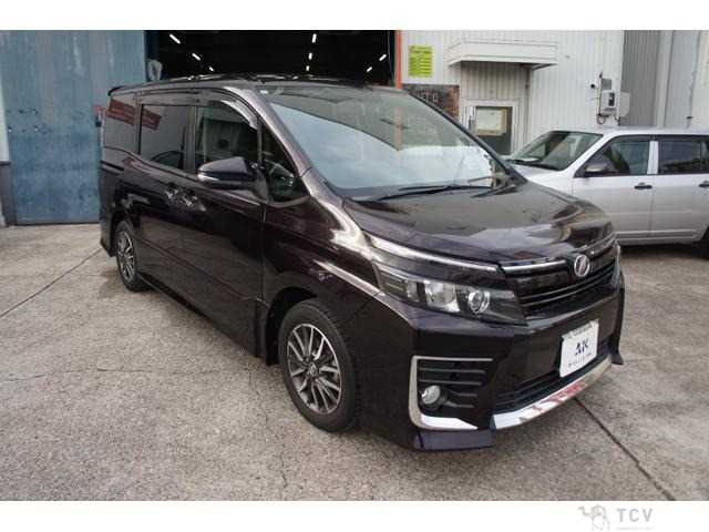 2014 Toyota Voxy