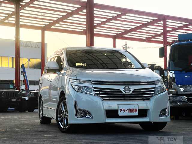 2013 Nissan Elgrand