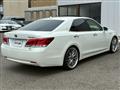 2015 Toyota Crown