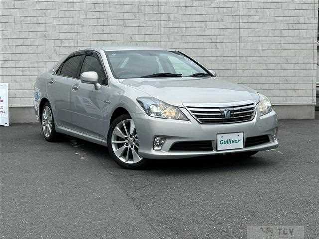 2010 Toyota Crown Hybrid