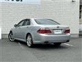 2010 Toyota Crown Hybrid