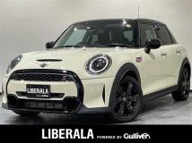 2022 BMW MINI
