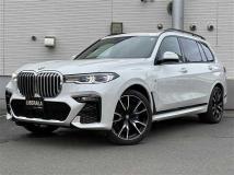 2021 BMW X7
