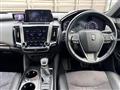 2019 Toyota Crown Hybrid