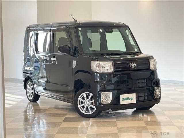 2021 Toyota PIXIS MEGA