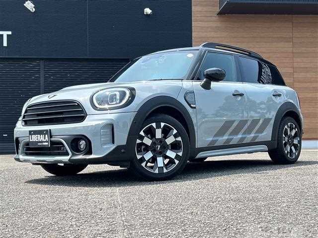 2022 BMW MINI