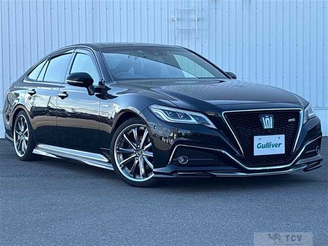 2019 Toyota Crown Hybrid