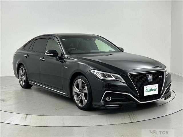 2018 Toyota Crown Hybrid