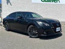 2015 Toyota Crown Hybrid