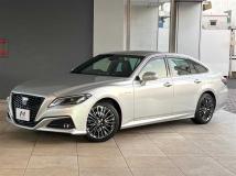 2019 Toyota Crown Hybrid