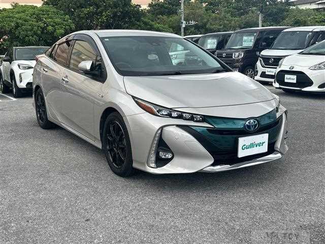 2017 Toyota Prius PHV