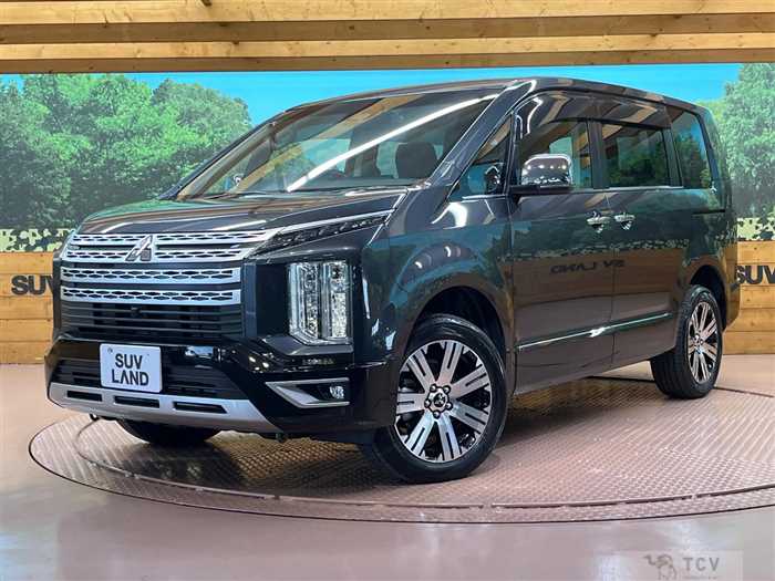 2024 Mitsubishi Delica D5