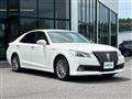 2013 Toyota Crown Hybrid