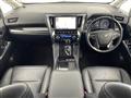 2019 Toyota Alphard Hybrid