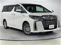 2020 Toyota Alphard Hybrid